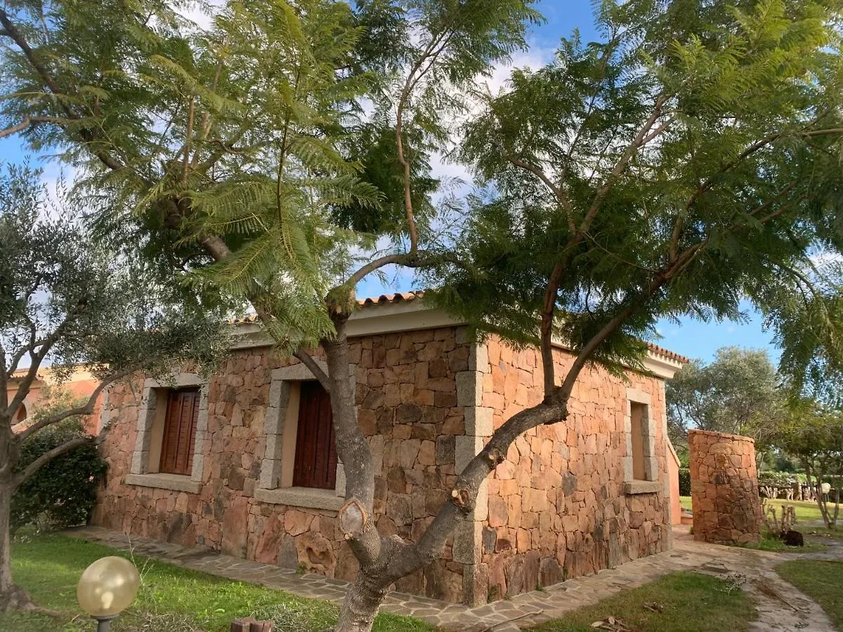 Ville Del Mar San Teodoro  Holiday home