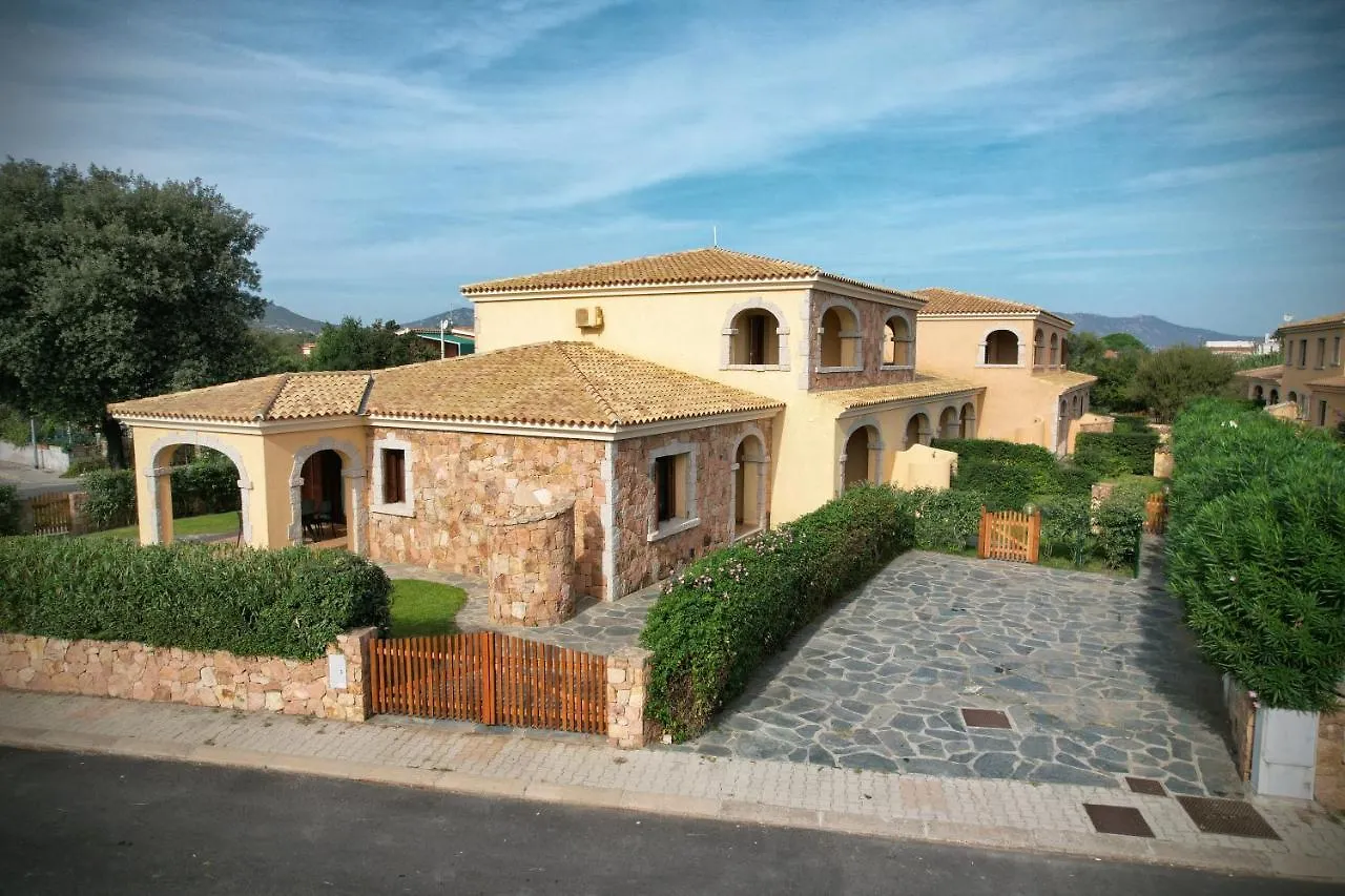 Ville Del Mar San Teodoro  Holiday home San Teodoro (Sardinia)